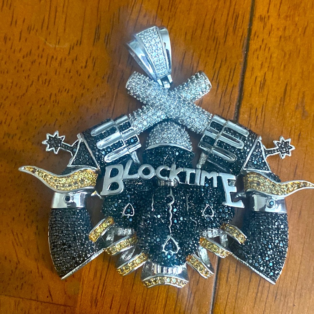 Costume made necklace! (Block time) high quality diamonds) check for ya self